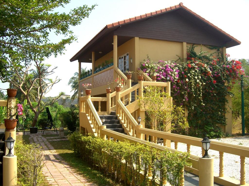 Pictory Garden Resort Sattahip Εξωτερικό φωτογραφία
