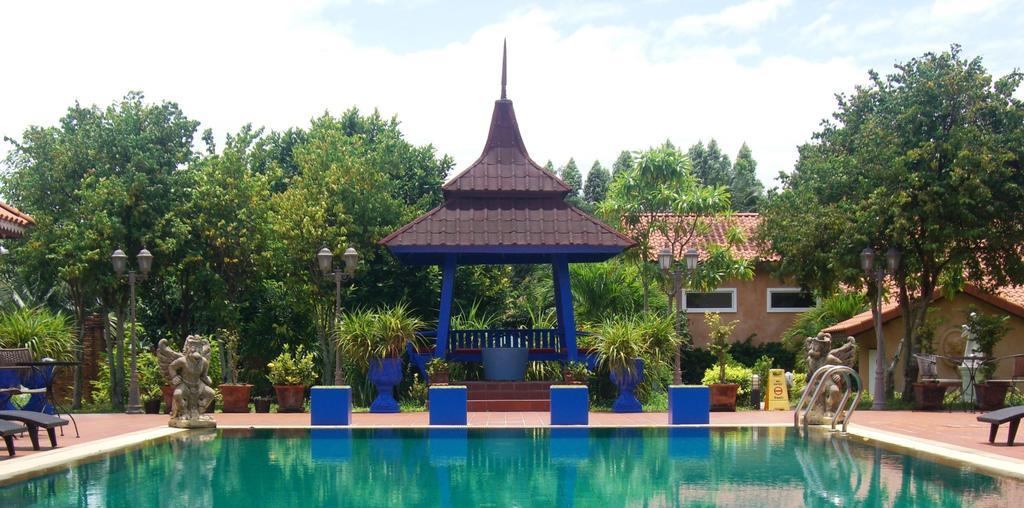 Pictory Garden Resort Sattahip Εξωτερικό φωτογραφία