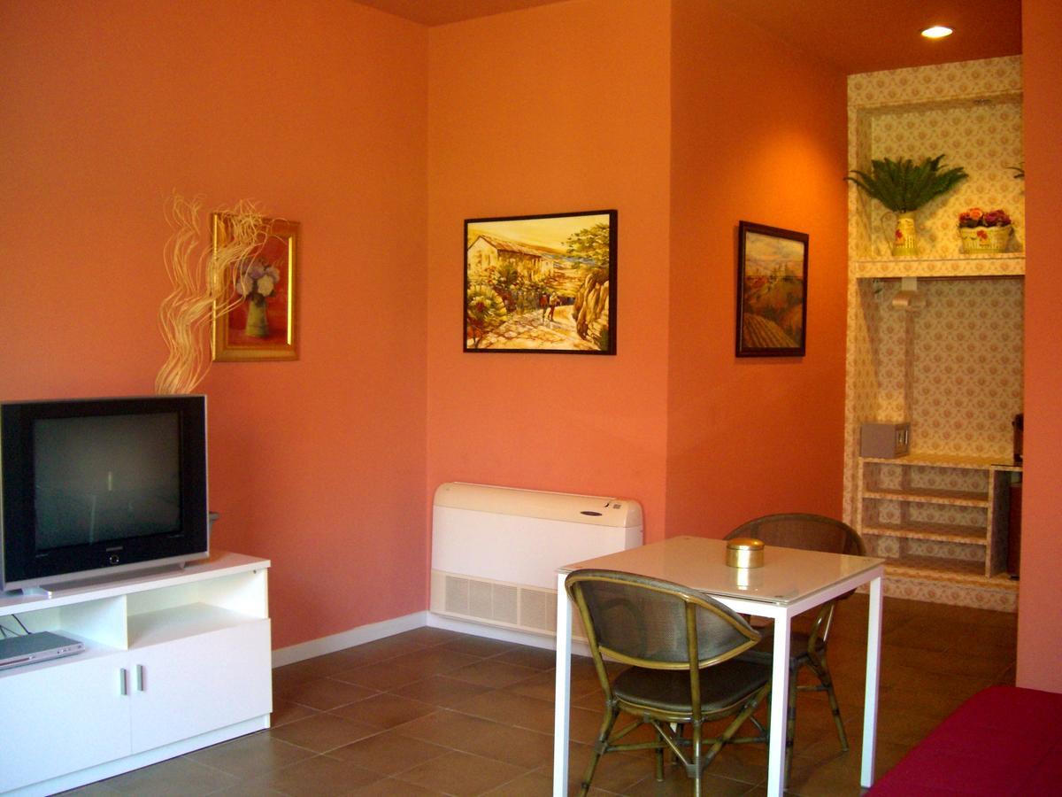 Pictory Garden Resort Sattahip Εξωτερικό φωτογραφία