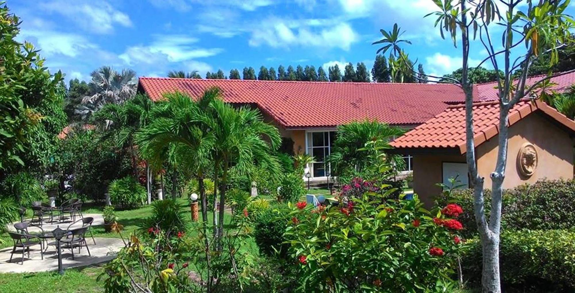 Pictory Garden Resort Sattahip Εξωτερικό φωτογραφία